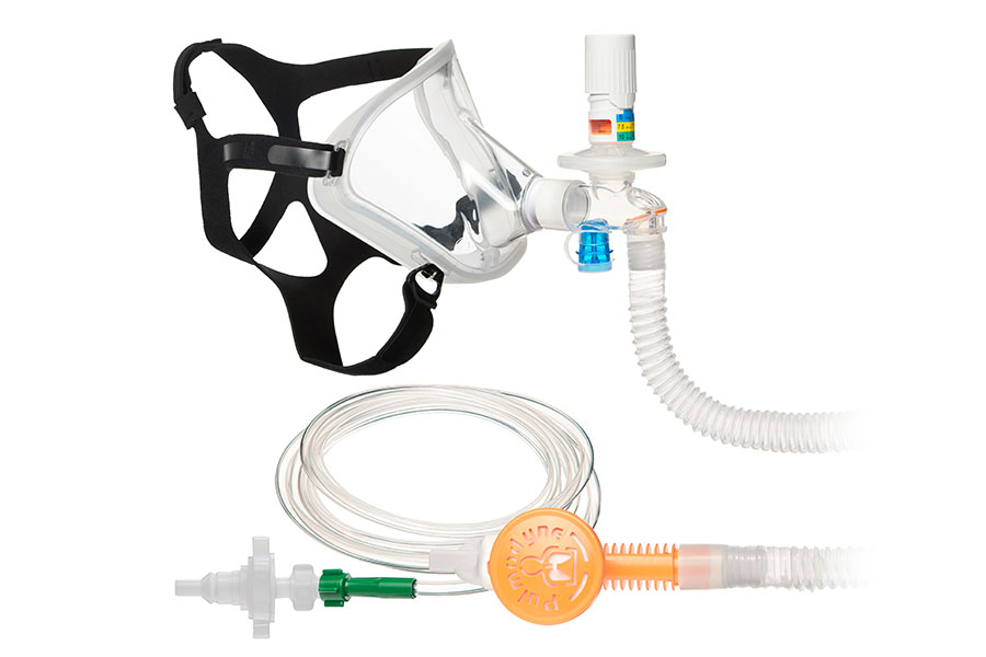 Sistema O2-Max™ Trio con tubo smoothbore, valvola PEEP regolabile  3-SET™ attacco UNI e maschera total face Adulto Large