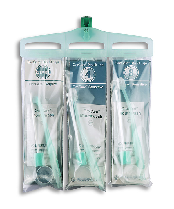 OroCare™ kit giornaliero 24 ore (q4 - 6 kit per applicazioni ogni 4 ore) con colluttorio a base di clorexidina